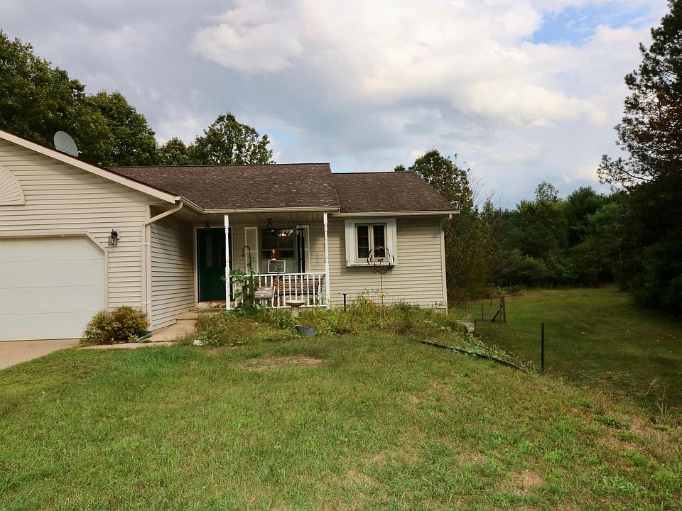 1st image of 2923 Pinewood Ln