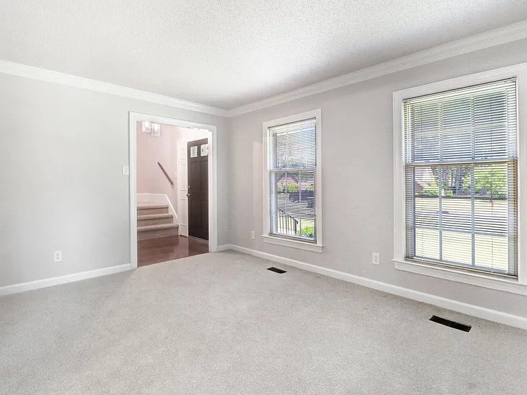 235 S Spence Ave — Photo 13