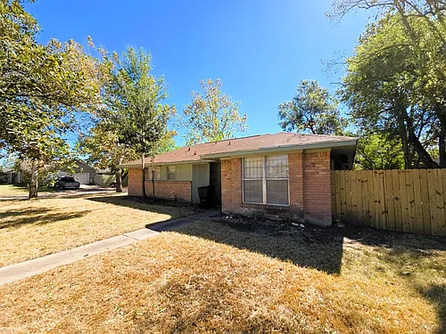 4203 Wuthering Heights Dr Photo 1