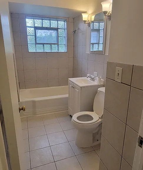 8638 Trumbull Ave #2 — Photo 8