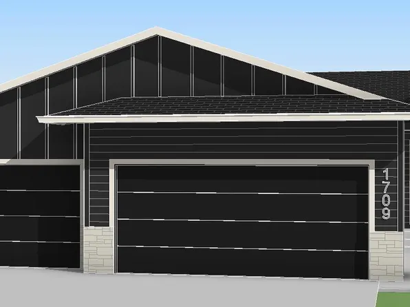 1709 N Concord Dr, Sioux Falls, SD 57110