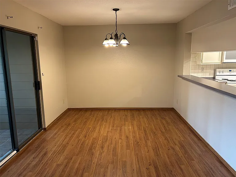14911 Wunderlich Dr #412 — Photo 5