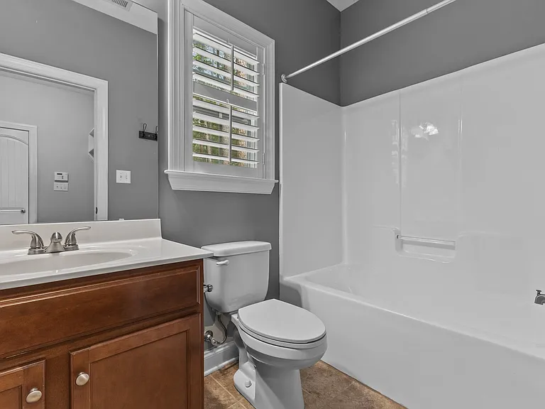 768 Riverbirch Dr — Photo 7
