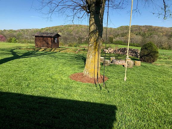 4th image of 605 Stone Creek Dr