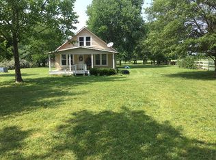 1405 Brown Rd, Paris, TN 38242