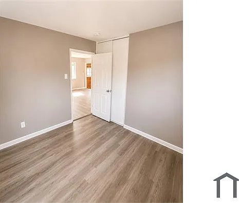 4 bed, 1000 sqft, $1,599 — Photo 3