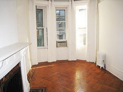 3rd image of 55 W 90th St APT 2