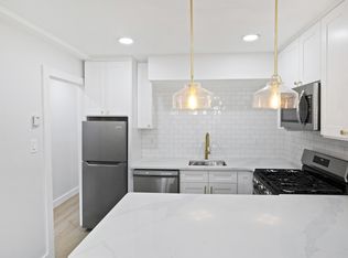 89-04 70th Rd #A, Forest Hills, NY 11375