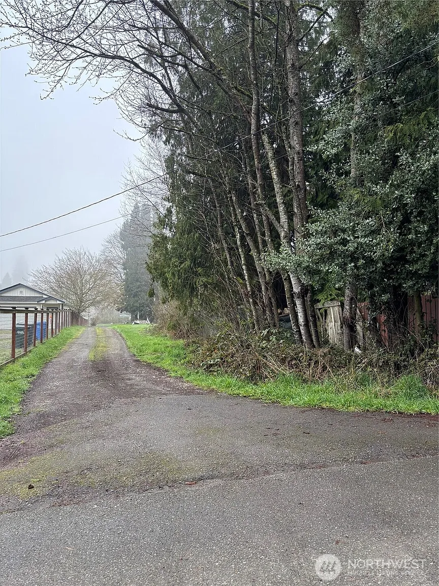 3320 13th St SW photo 1