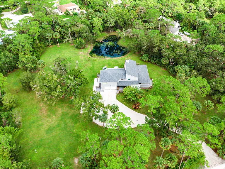 12151 Old Indiantown Rd — Photo 71
