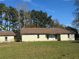 1 Willow Rd, Newport, AR 72112