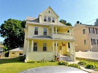 76 Harmony St, Bridgeport, CT 06606