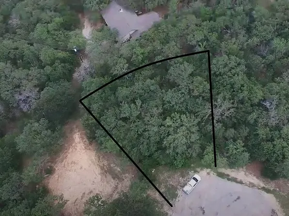 26 Alegro Ct Unit 2, Runaway Bay, TX 76426