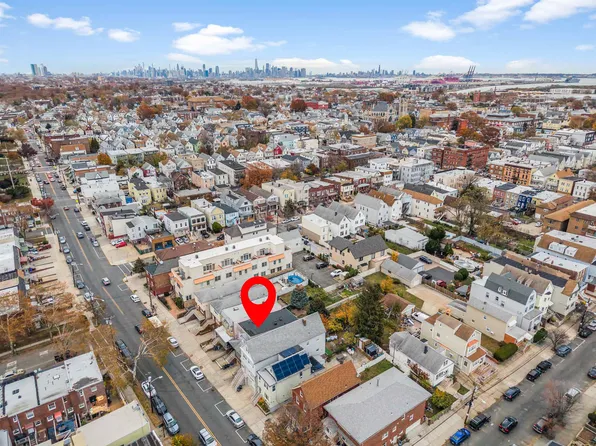 596 Avenue A image 13 of 18