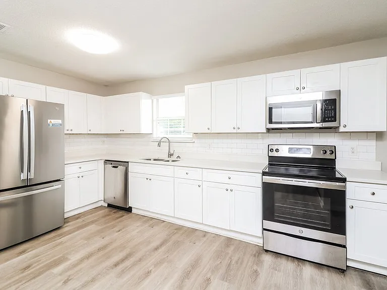 6956 Fields Dr — Photo 10