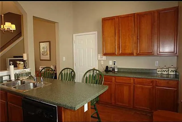801 Meeting Hall Dr — Photo 4