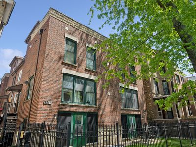 3257 N Seminary Ave #C, Chicago, IL, 60657