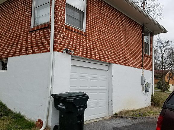 Lower Side View of Garage