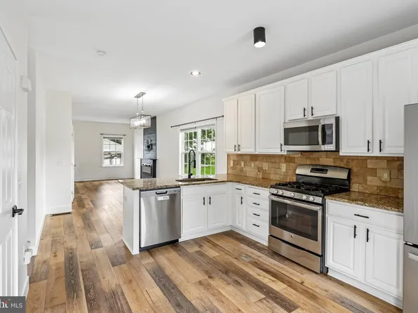 626 Fulton St, Conshohocken, PA 19428
