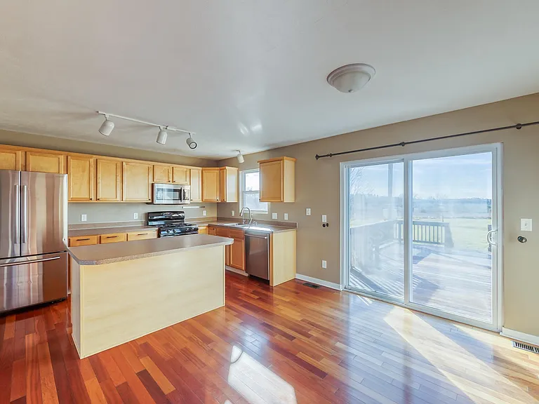 6918 Peninsula Dr NE — Photo 10