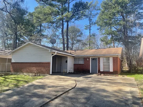 9224 N Southland Park Dr, Shreveport, LA 71118