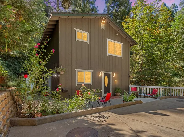 2296 Forebay Rd, Pollock Pines, CA 95726