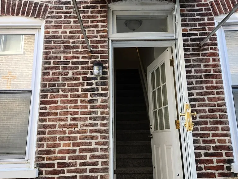911 Saville Ave #2 — Photo 17