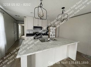 3218 Us Highway 82 #R202, Mantua, OH 44255