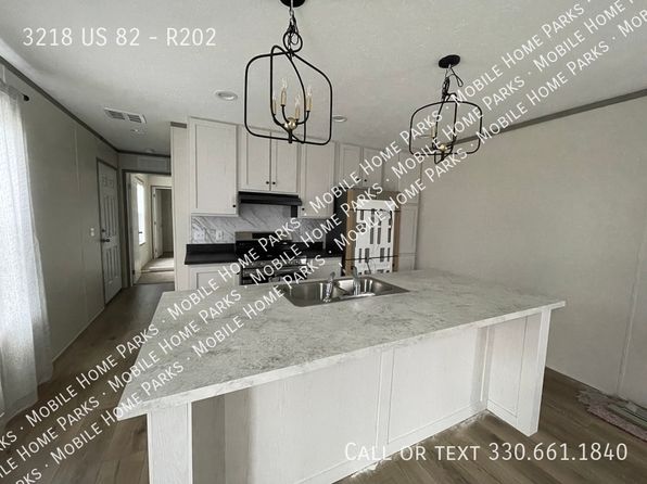 3218 Us Highway 82 #R202