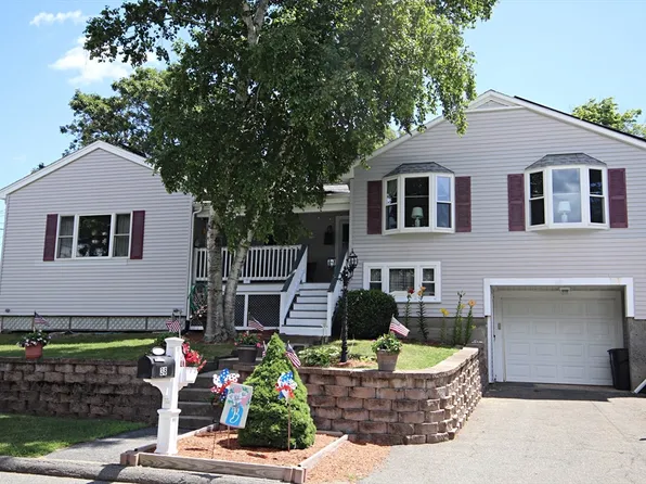 38 Tontaquon Ave, Saugus, MA 01906