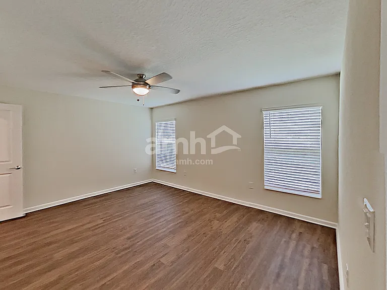 4341 Seven Canyons Dr — Photo 11