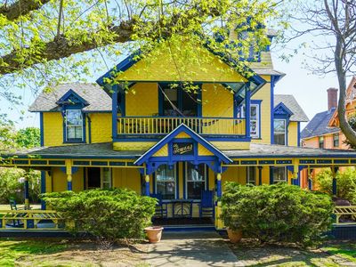 20 Pequot Ave, Oak Bluffs, MA, 02557