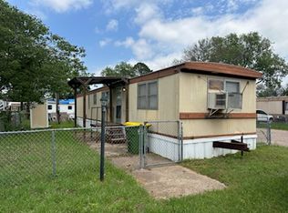 1001 Cloverleaf Rd TRLR 10, Bellmead, TX 76705