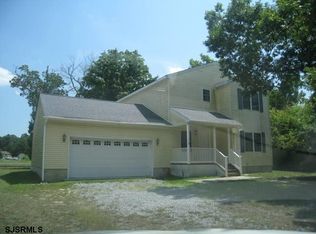 1303 Mathews Ave, Mays Landing, NJ 08330