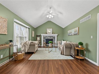 2617 NW Richard Dr, Blue Springs, MO, 64015