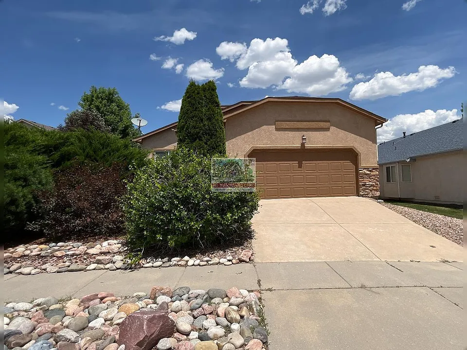 4928 Desert Varnish Dr