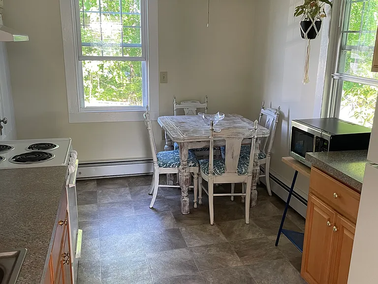 25 Pearl St #2 — Photo 22