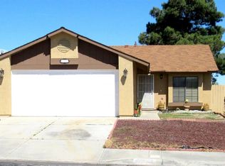 13796 Angeles Dr, Victorville, CA 92392