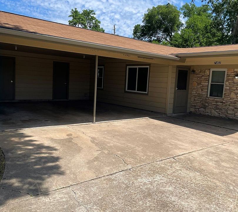1st image of 7402 Southgate Ln #A
