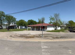 71 N Us Highway 69, Celeste, TX 75423