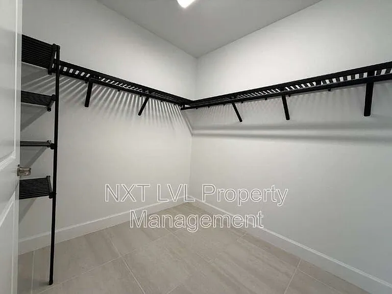 16570 Ridgeview Cir #4111 — Photo 22