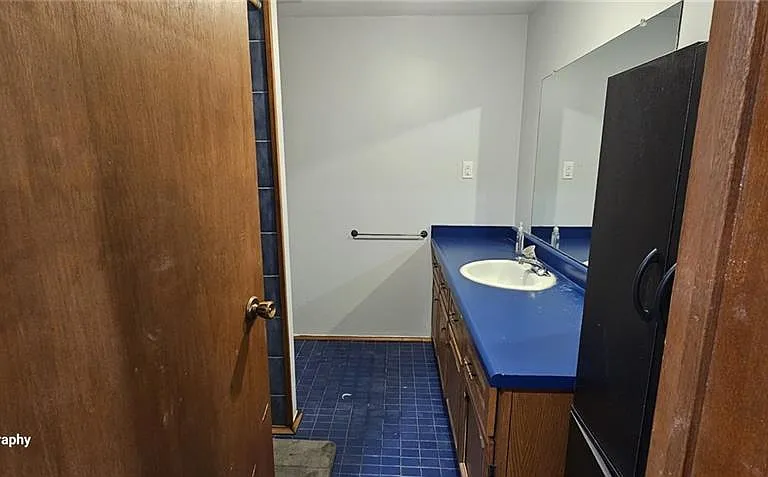 434 Karn St #2 — Photo 2