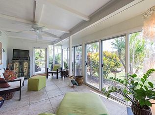 10 Lanai Cir, Naples, FL 34112