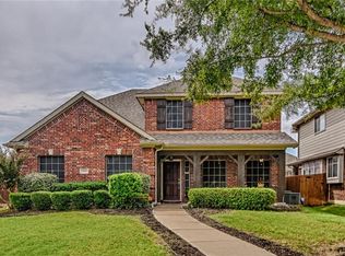 7051 Morning Star Dr, Grand Prairie, TX 75054