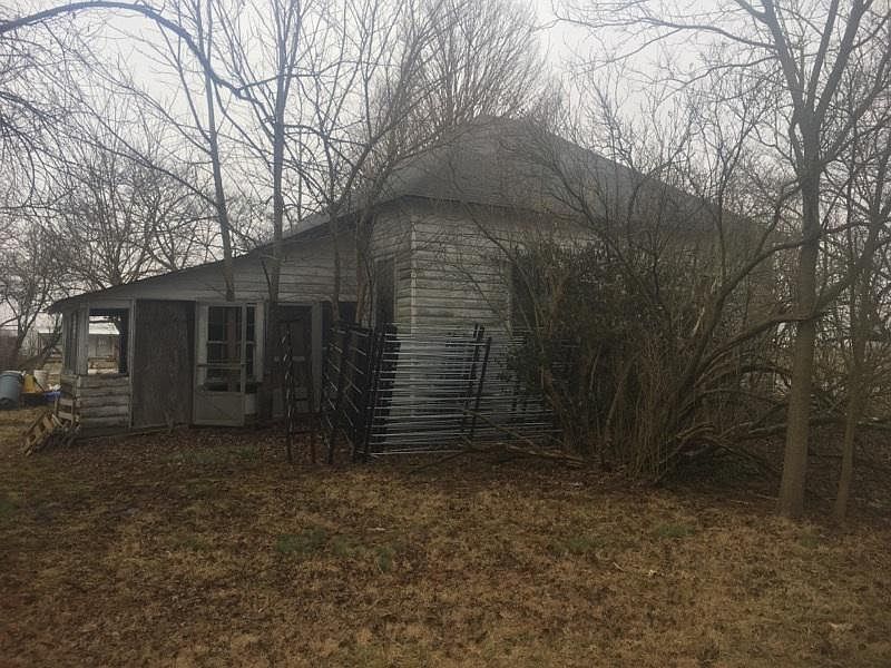 1st image of 329 N Jefferson St