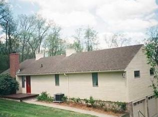 451 Dorseyville Rd, Pittsburgh, PA 15215