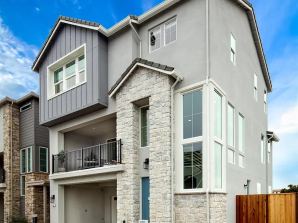 110 Compass Dr, Napa, CA 94558