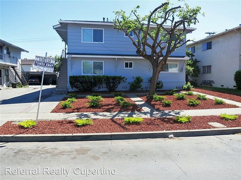 1st image of 1674 Ontario Dr APT 4