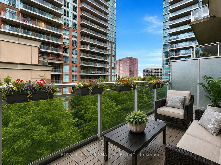 80 Western Battery Rd #420 — Photo 18