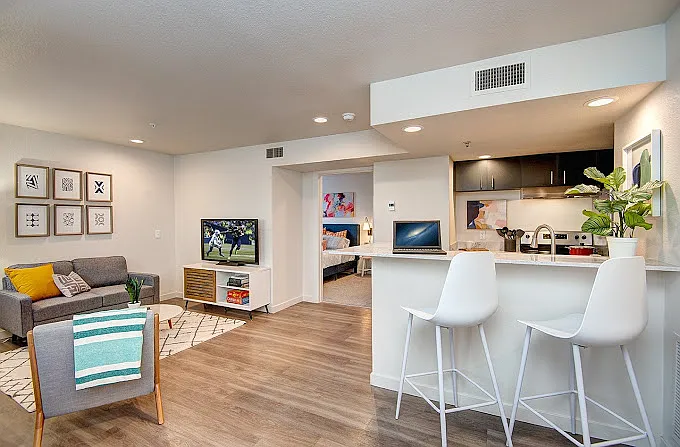 Astral Apartments — Photo 34